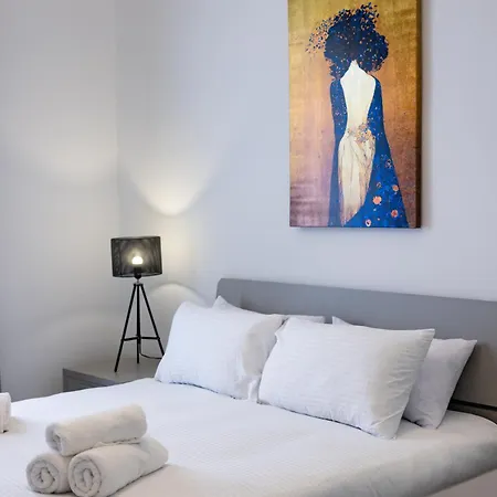 Collection - Mediterranean Views Apartment